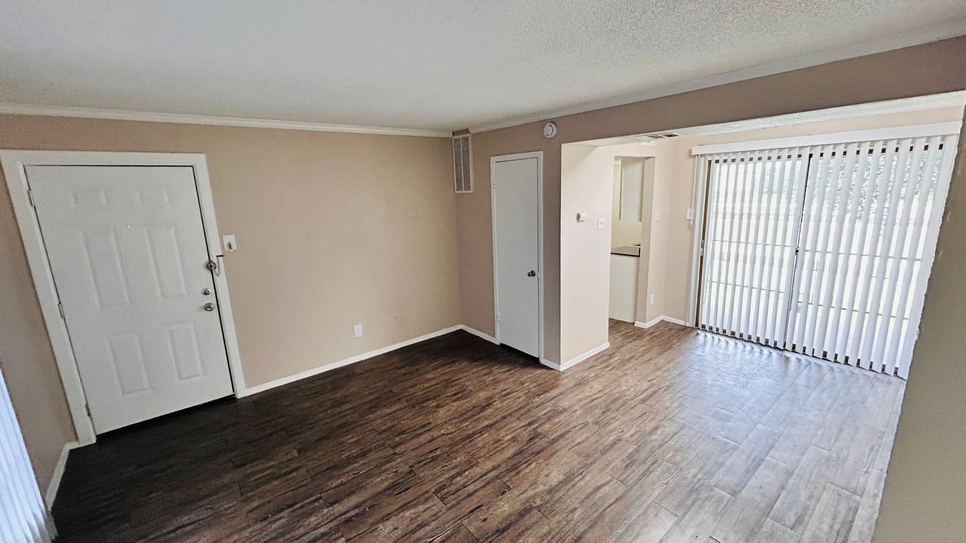Mesquite Apartment: 2735 US 80 Frontage Road