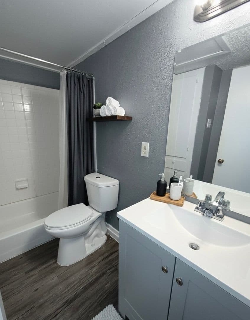 Fort Worth Apartment: 5720 Meadowbrook Dr