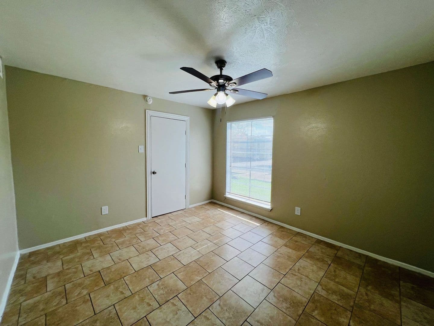 Mesquite Apartment: 2735 US 80 Frontage Road