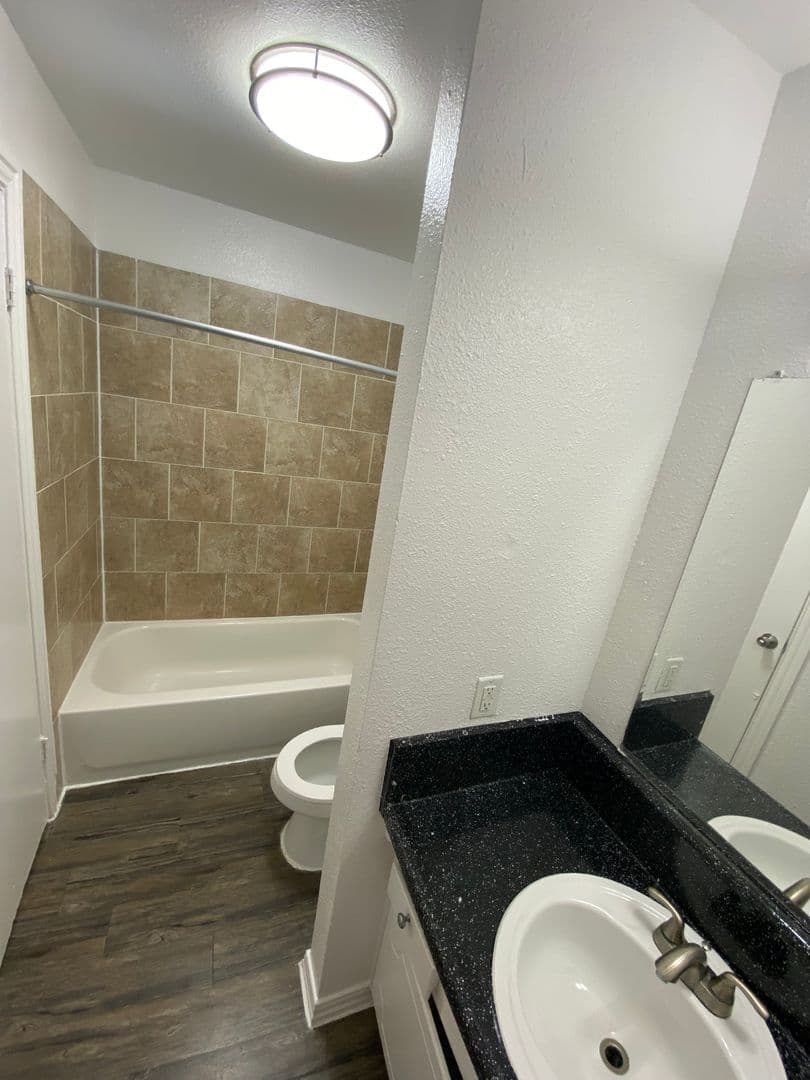 Dallas Apartment: 8039 Chariot Dr