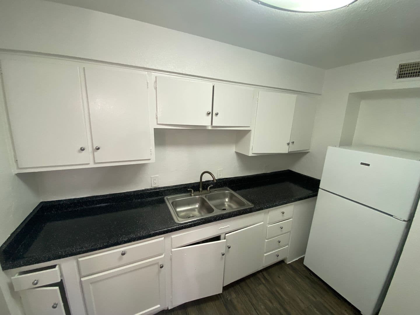 Dallas Apartment: 8039 Chariot Dr