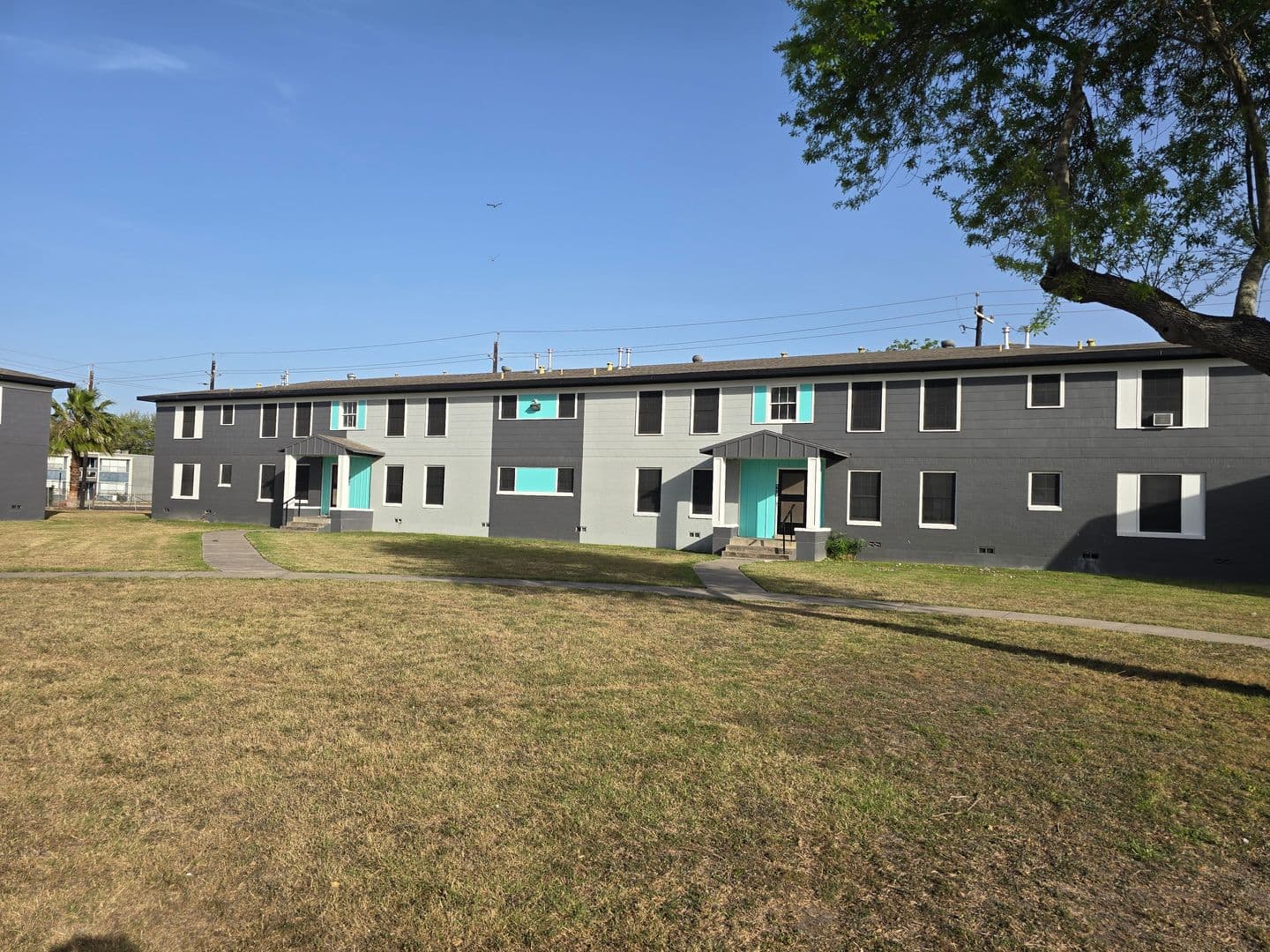 Corpus Christi Apartment: 100 Buccaneer Dr
