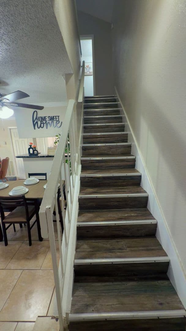 Dallas Apartment: 11511 Ferguson Rd