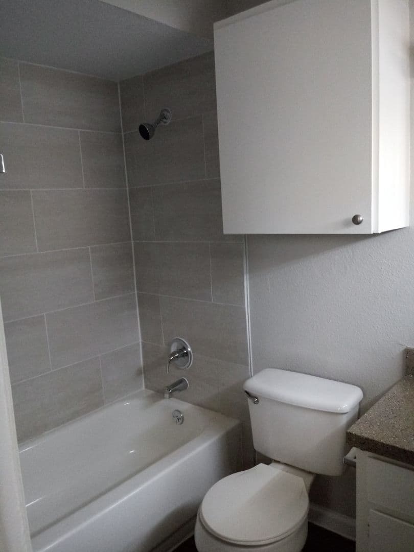 San Antonio Apartment: 462 Utopia Lane