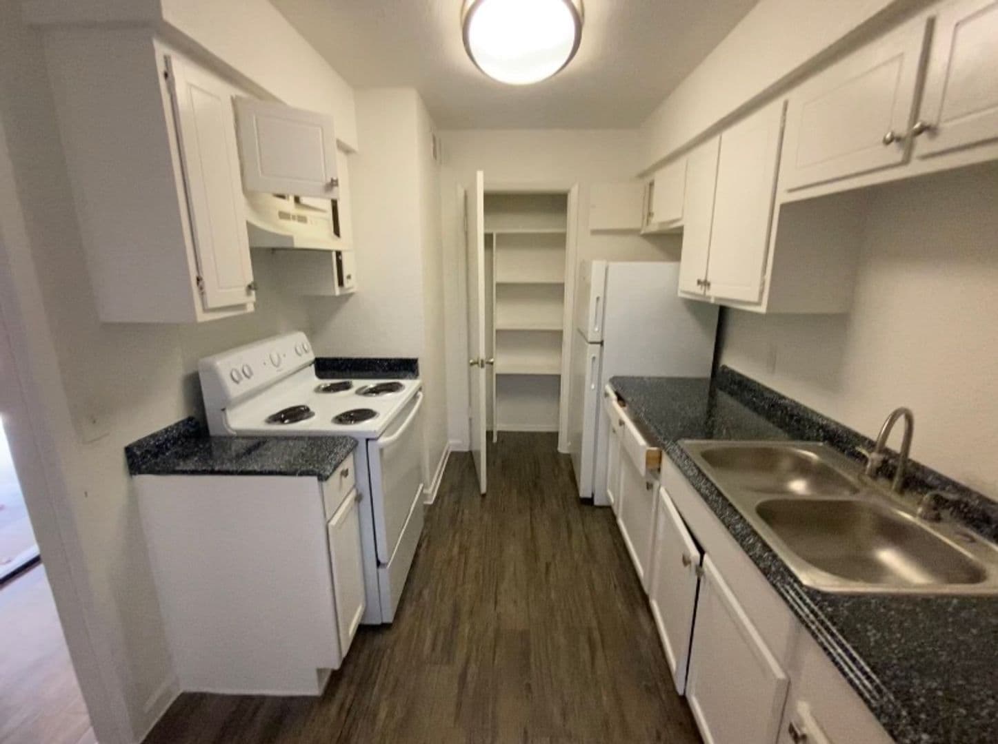 Dallas Apartment: 8039 Chariot Dr