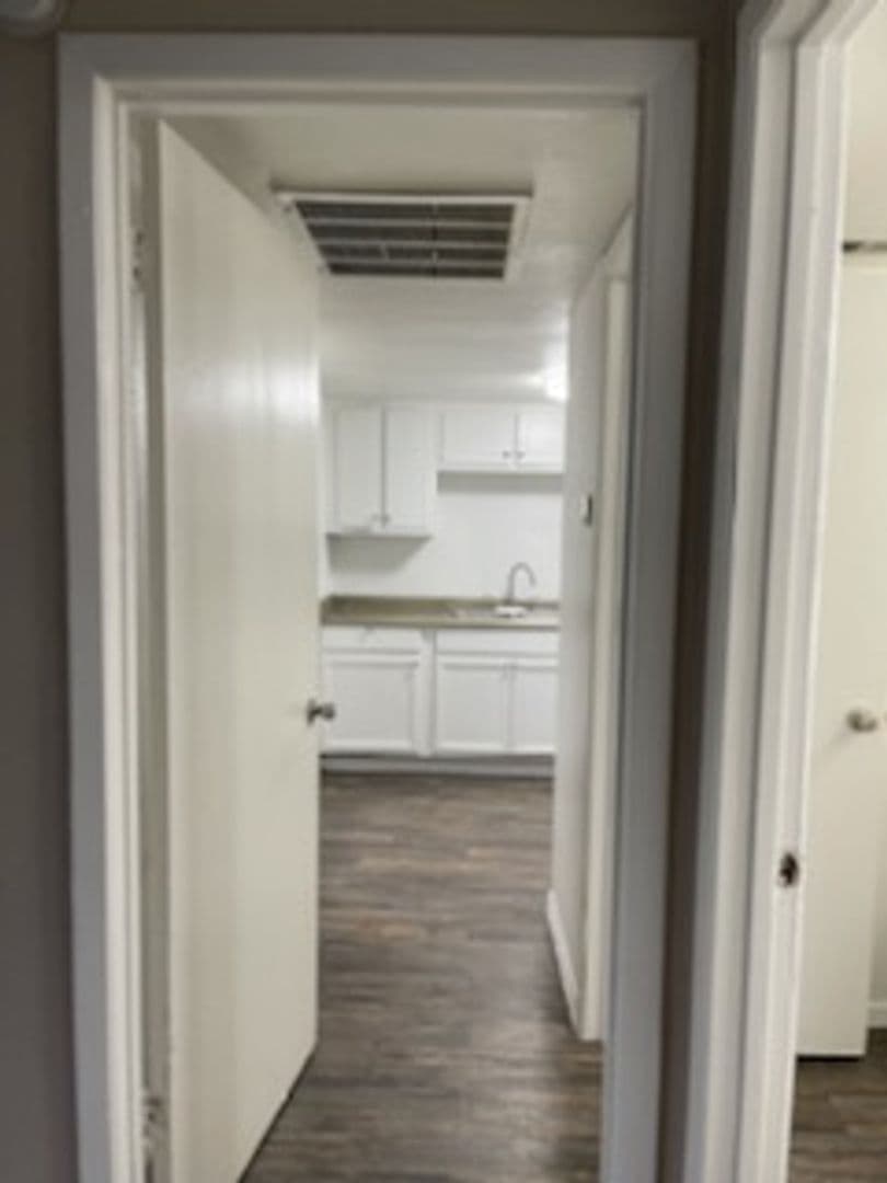 Dallas Apartment: 8039 Chariot Dr