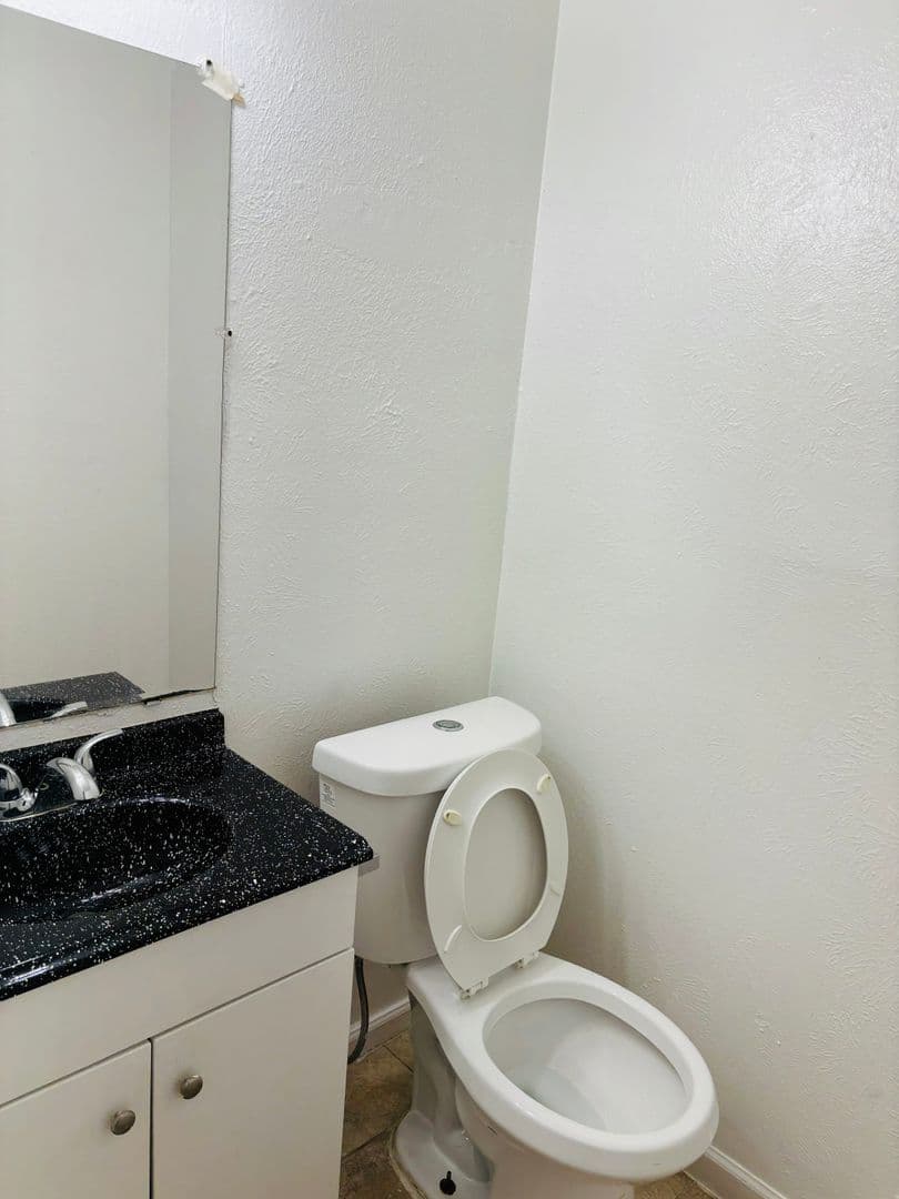 Dallas Apartment: 7621 Ferguson Rd