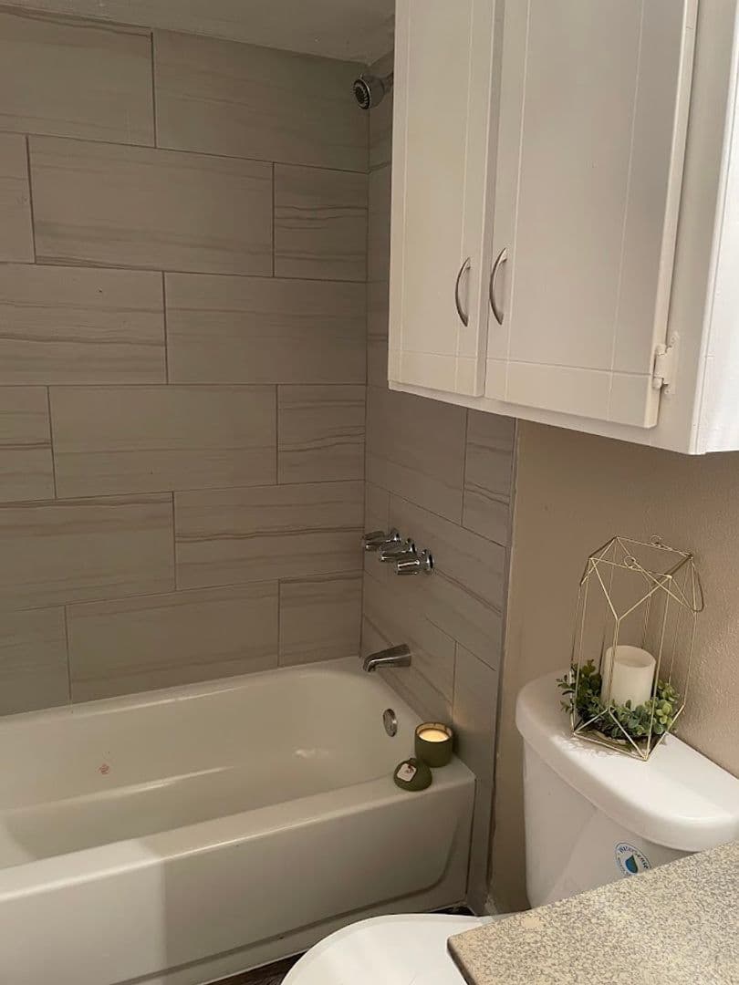 Dallas Apartment: 2722 S Buckner Blvd
