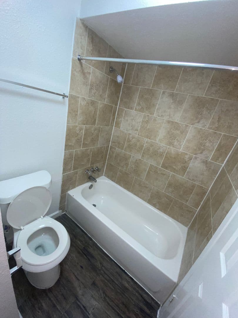 Dallas Apartment: 8039 Chariot Dr