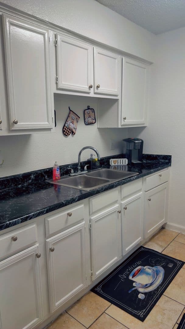 Dallas Apartment: 11511 Ferguson Rd