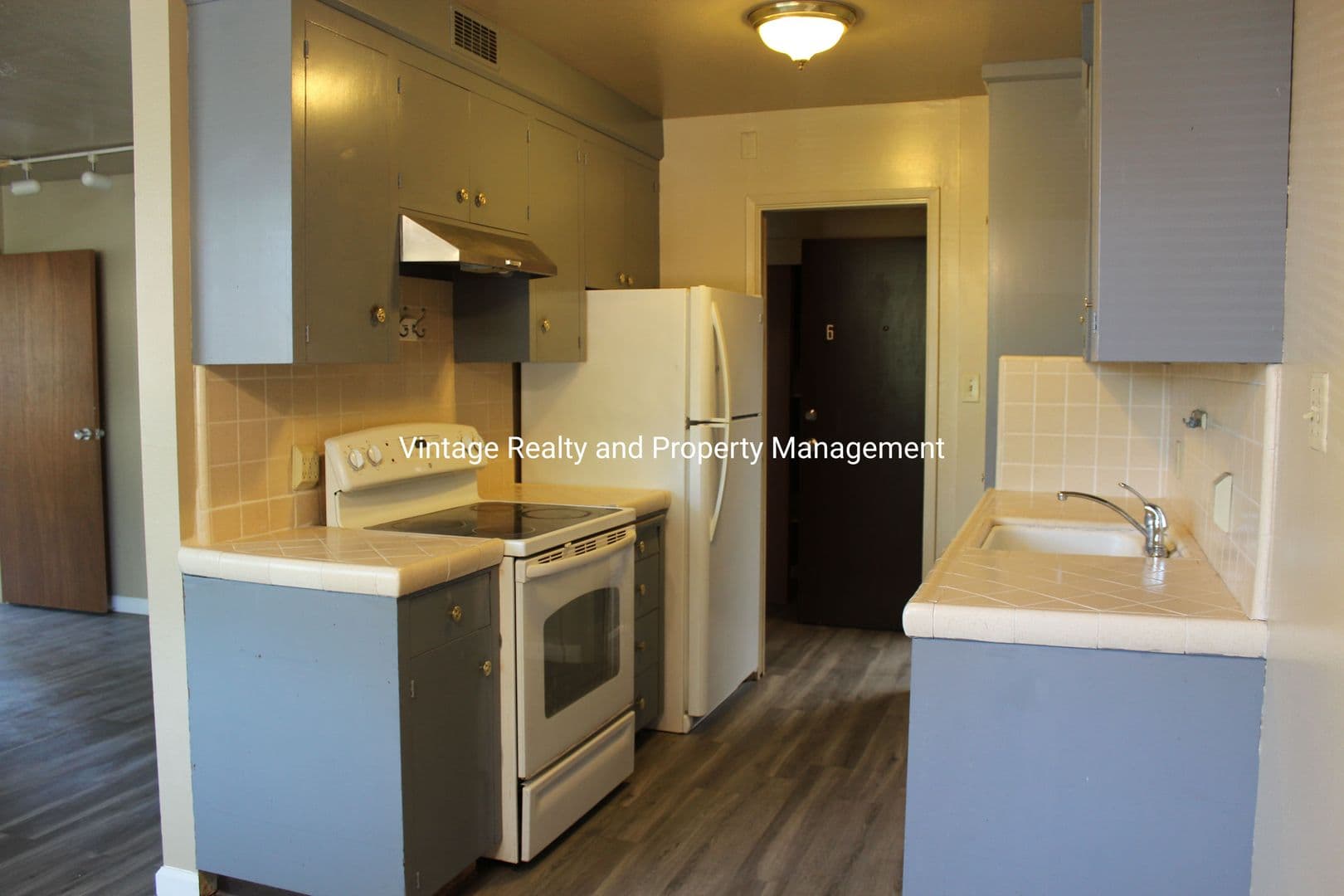Stockton Apartment: 248 W Knoles Way