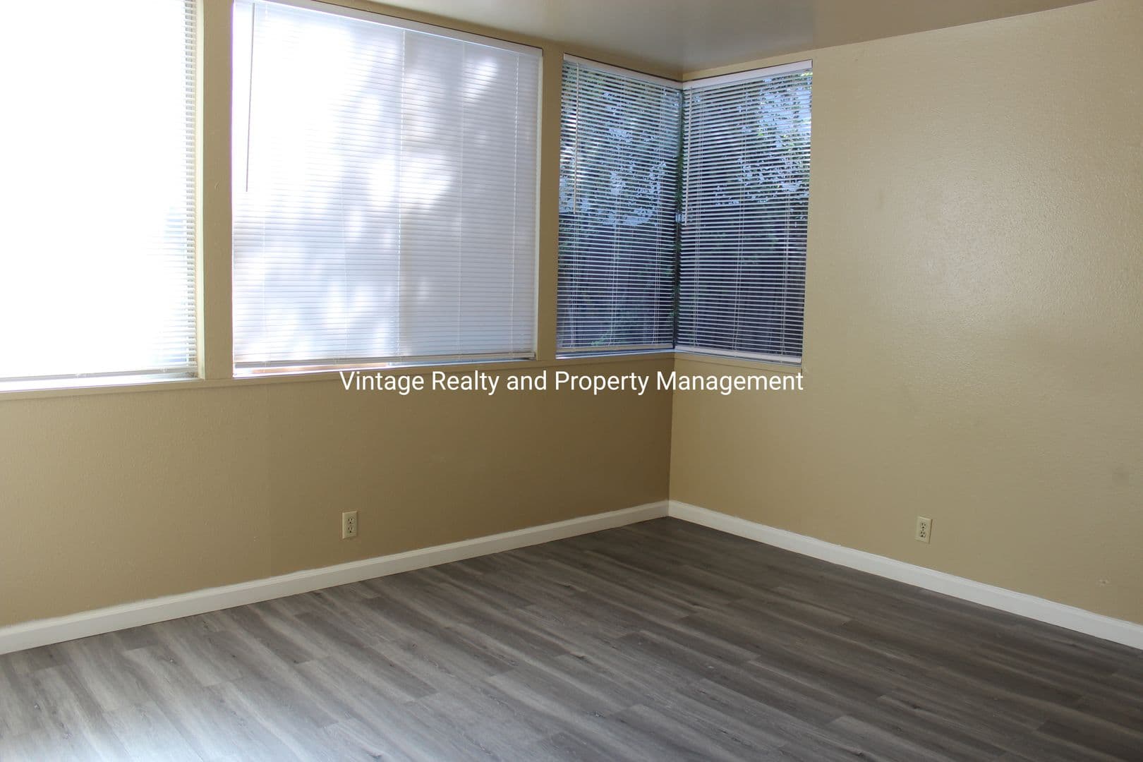 Stockton Apartment: 248 W Knoles Way