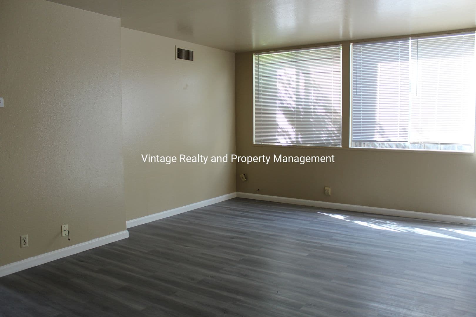 Stockton Apartment: 248 W Knoles Way