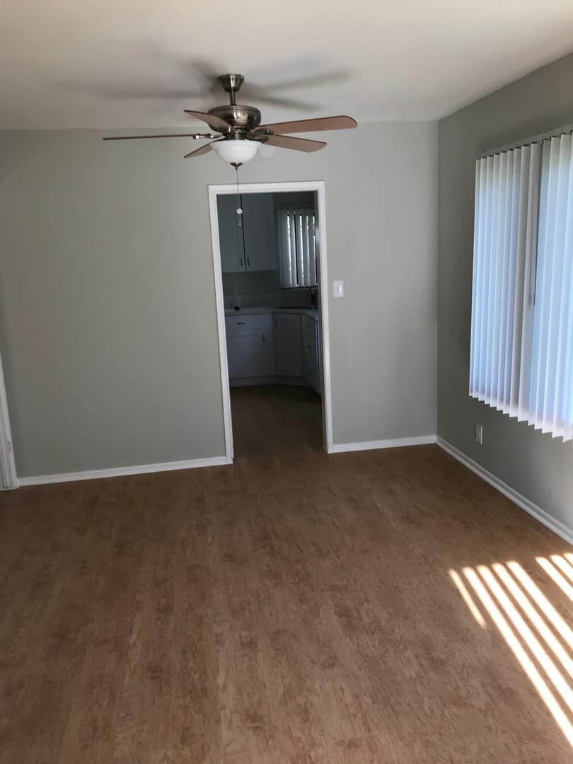El Segundo Apartment: 413 - 415 1/2 Richmond Street