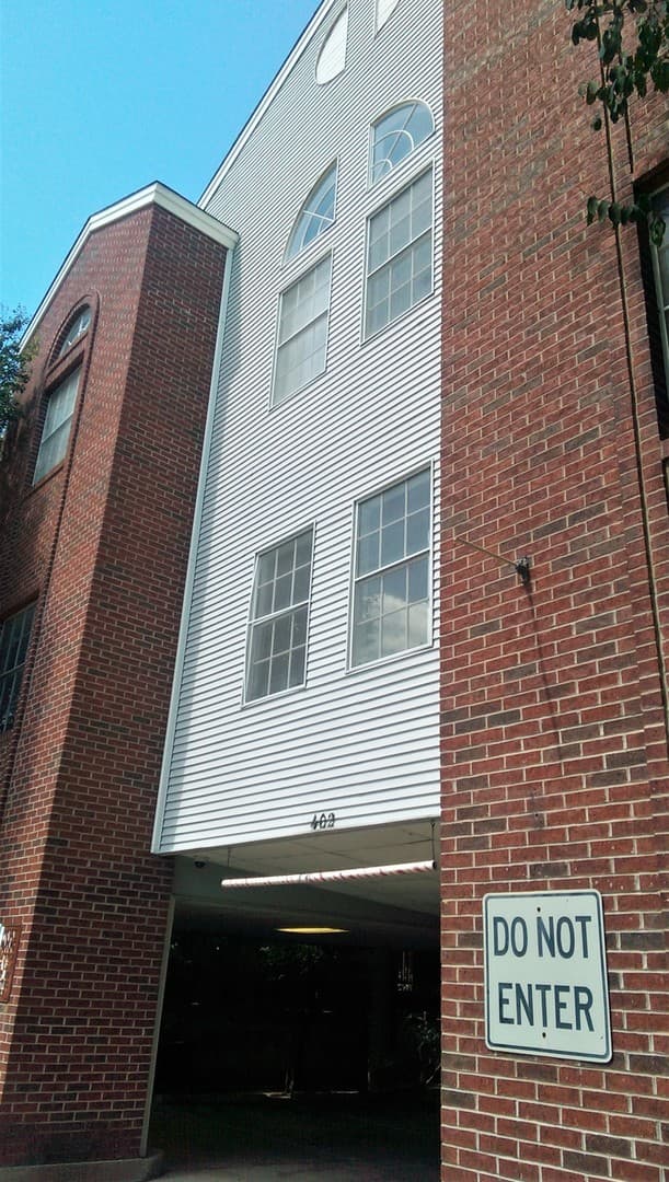 Austin Apartment: 402 E. 30th Street