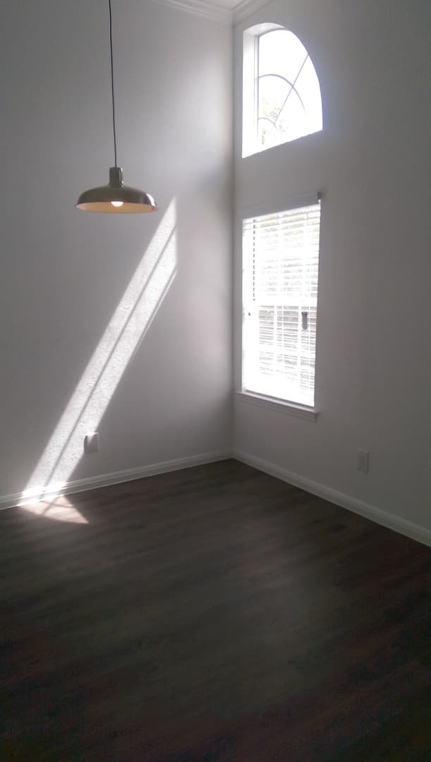 Austin Apartment: 402 E. 30th Street