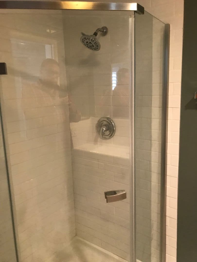 Los Angeles Apartment: 5008 W. 58th Place
