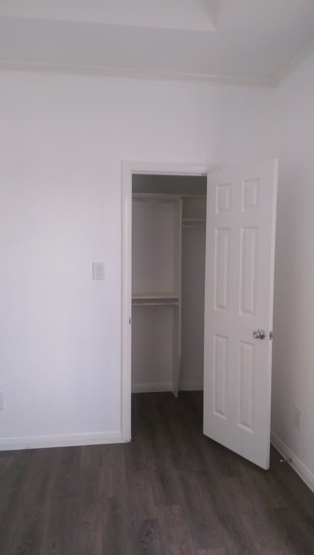 Austin Apartment: 402 E. 30th Street