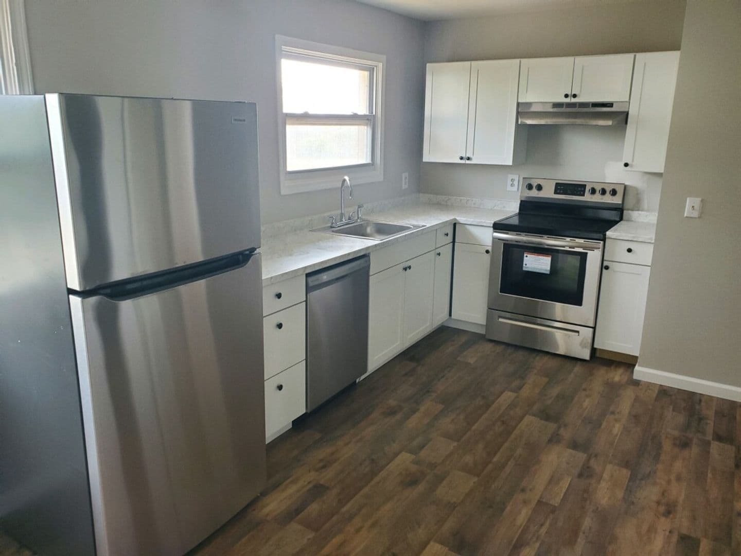 Seneca Apartment: 401 S. Fairplay Street