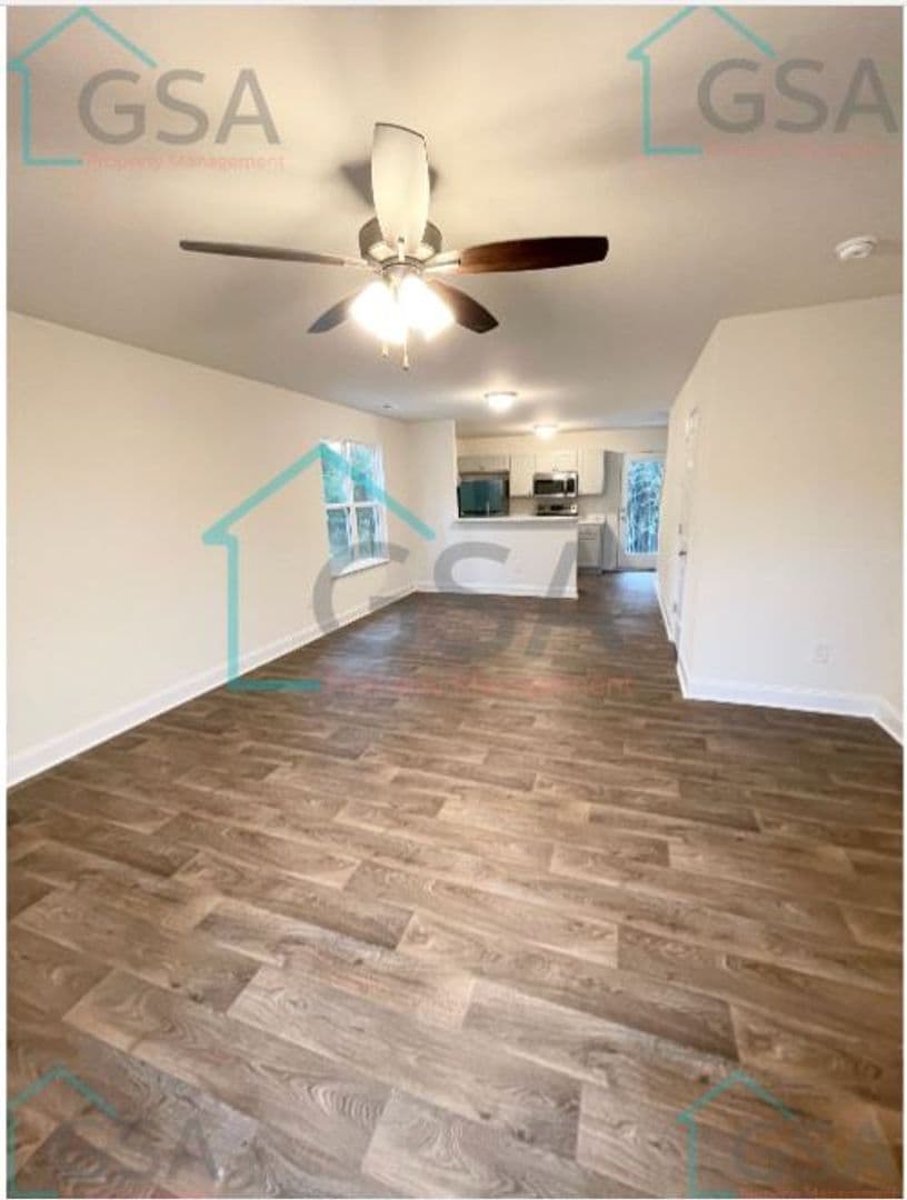 Easley Apartment: Liberty Drive & Old Liberty Road