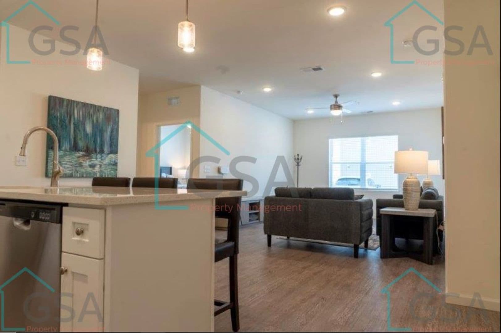 Taylors Apartment: Juliana Drive & Joseph Place