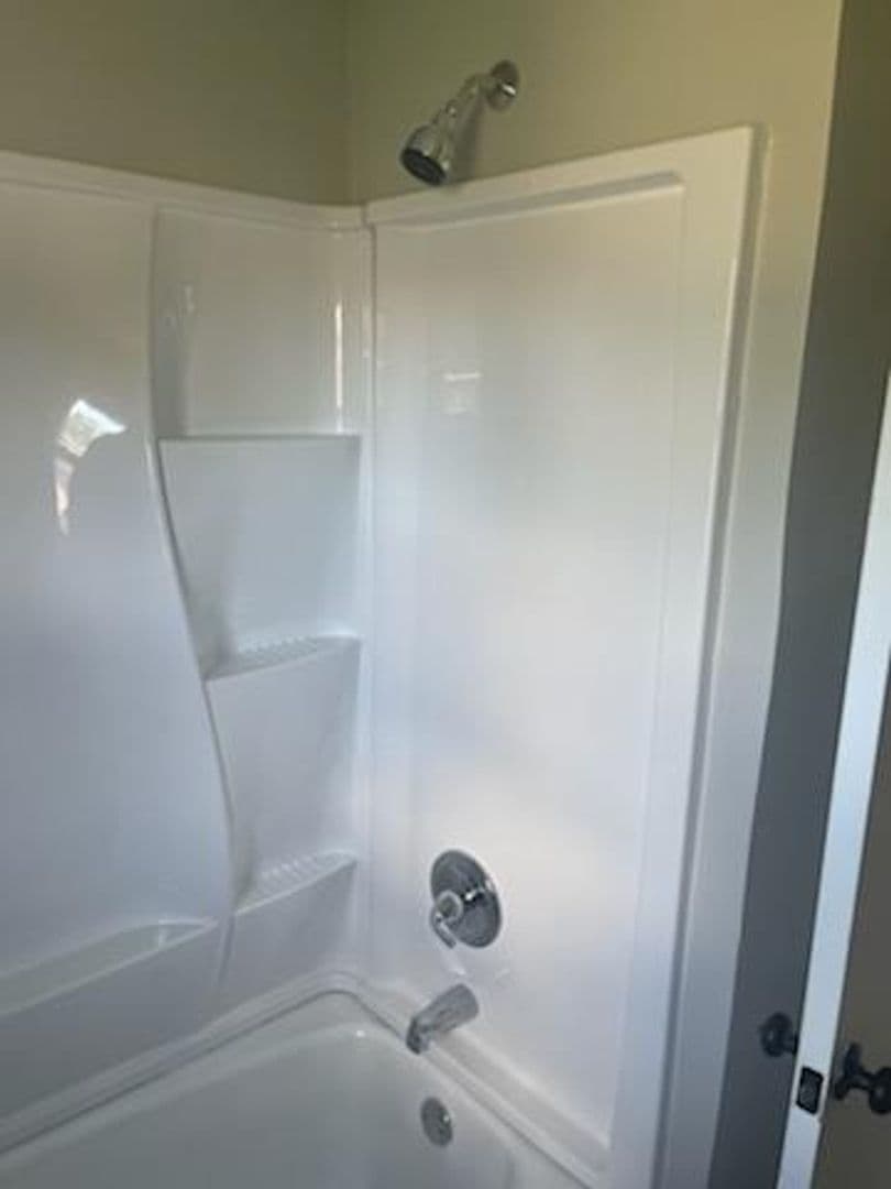 Seneca Apartment: 401 S. Fairplay Street
