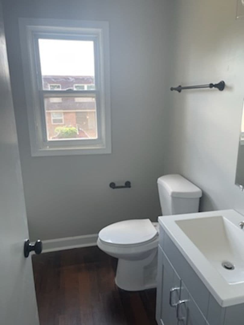 Seneca Apartment: 401 S. Fairplay Street