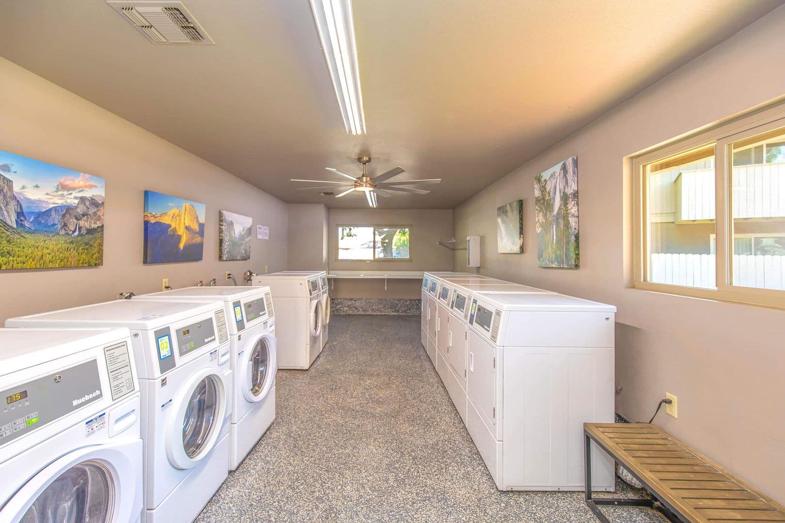 Hanford Apartment: 1071 Goleta Way