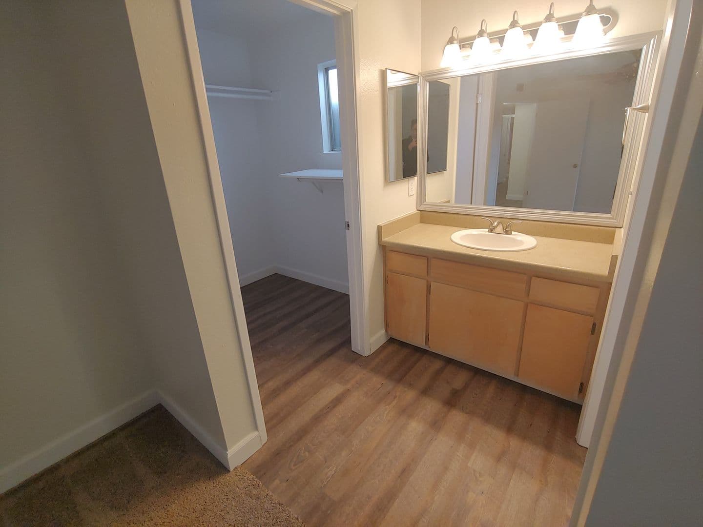 Fresno Apartment: 1830 E Fir Ave.