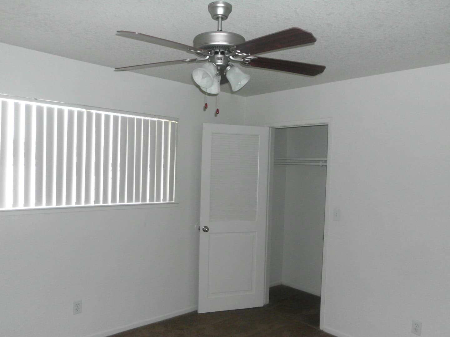 Fresno Apartment: 4735 E. Weldon
