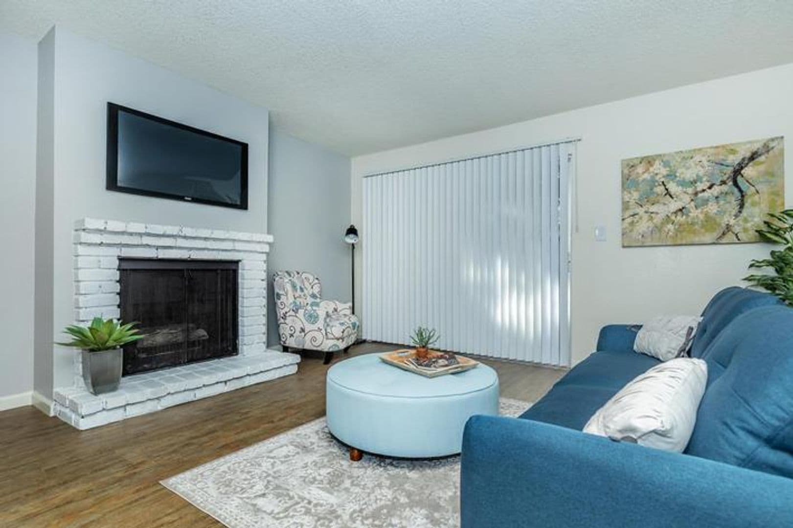 Clovis Apartment: 1201 Scott Ave.