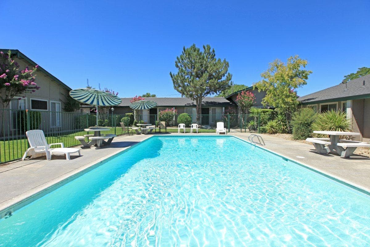 Fresno Apartment: 4650 N. First St