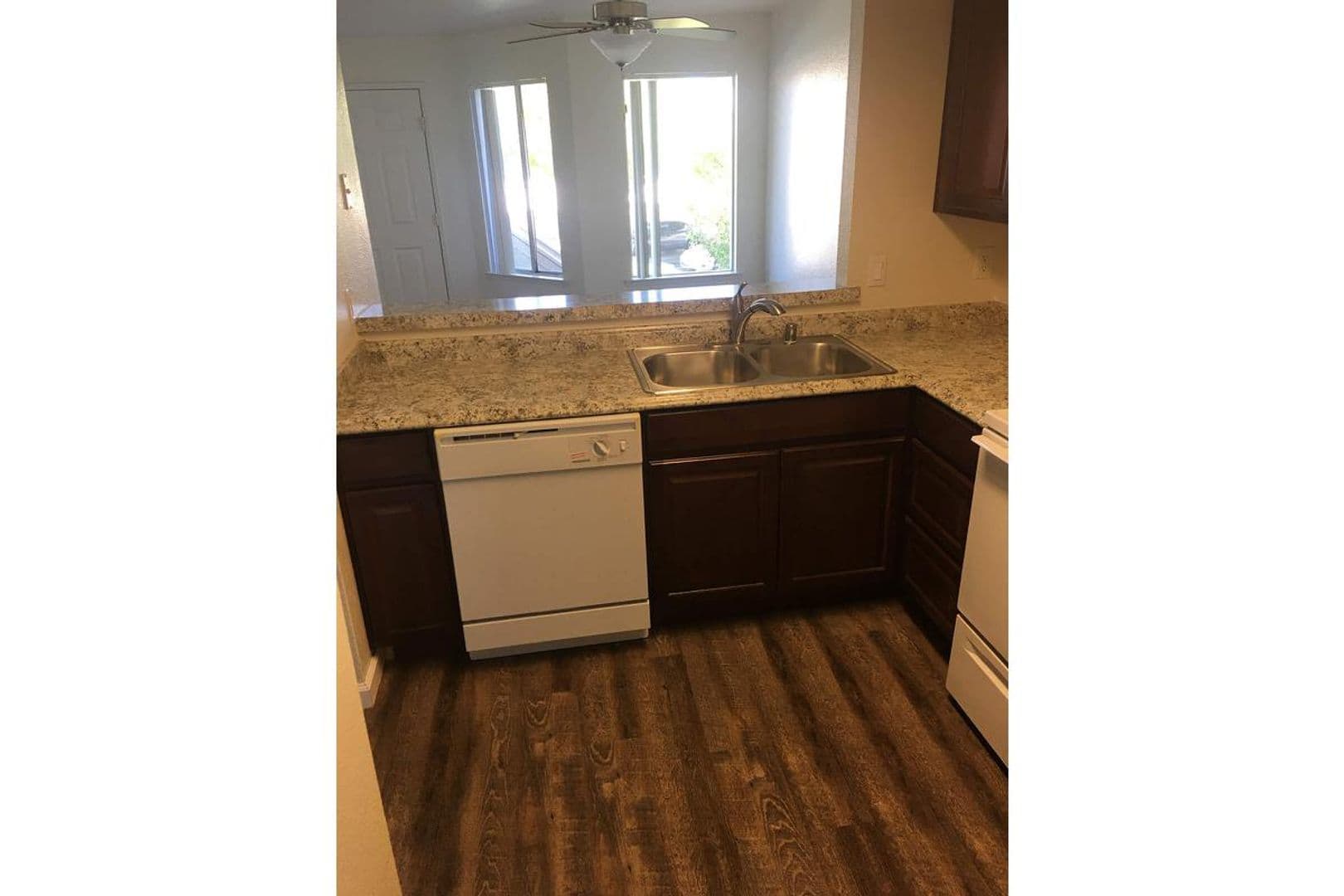 Fresno Apartment: 4111 North Blythe Avenue