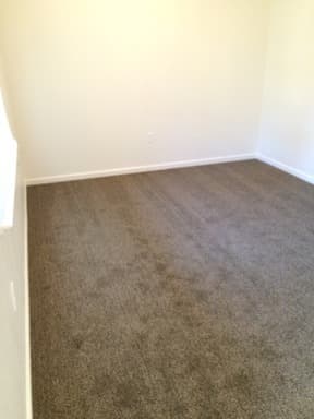 Fresno Apartment: 2674 E. Clinton Avenue