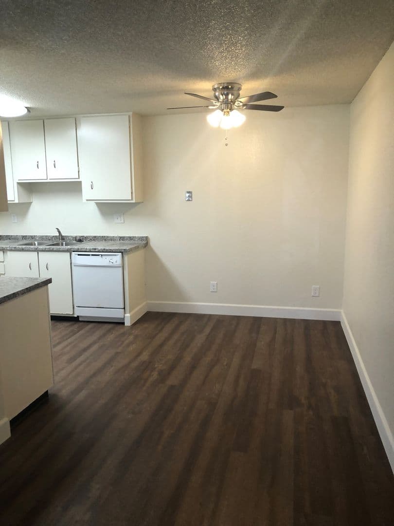 Fresno Apartment: 3212 East Ashcroft Ave.