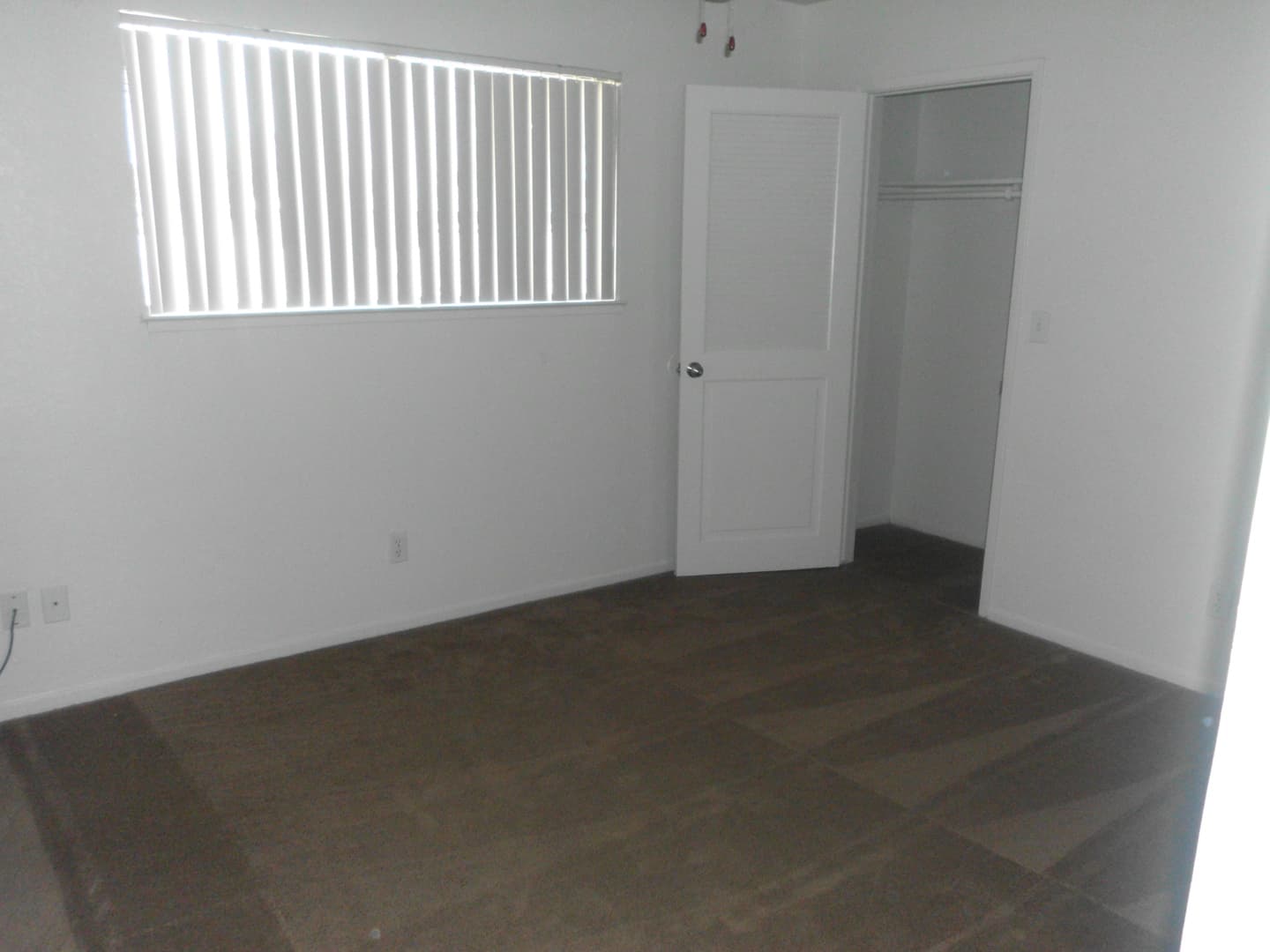 Fresno Apartment: 4735 E. Weldon