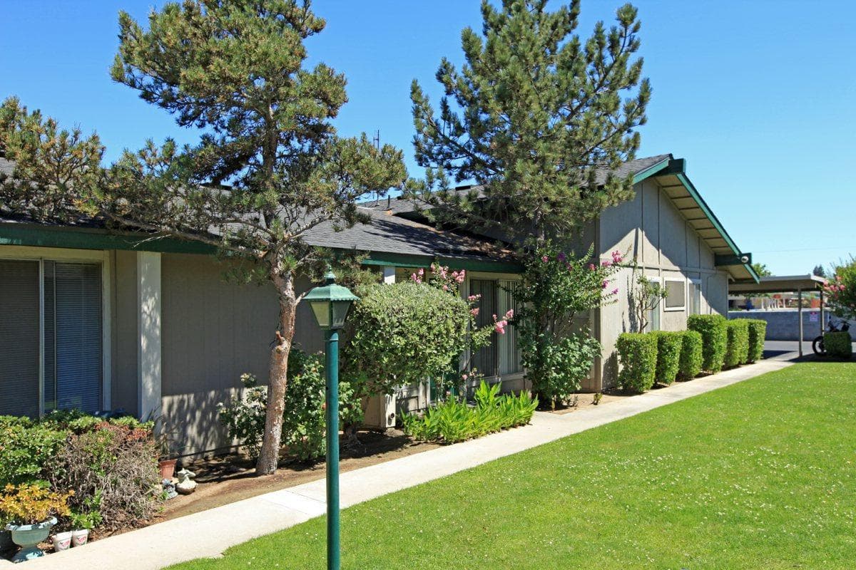 Fresno Apartment: 4650 N. First St