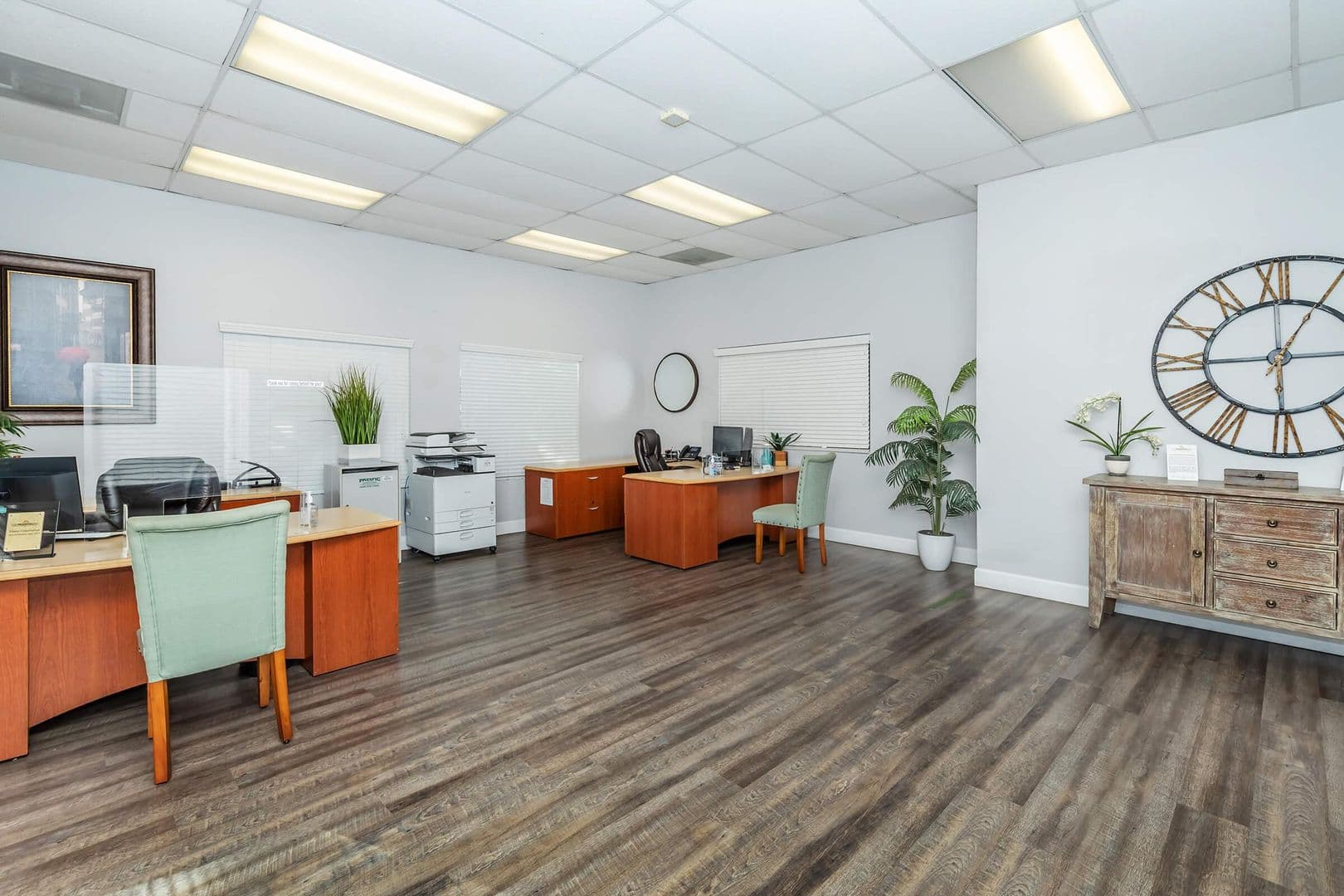 Clovis Apartment: 1201 Scott Ave.