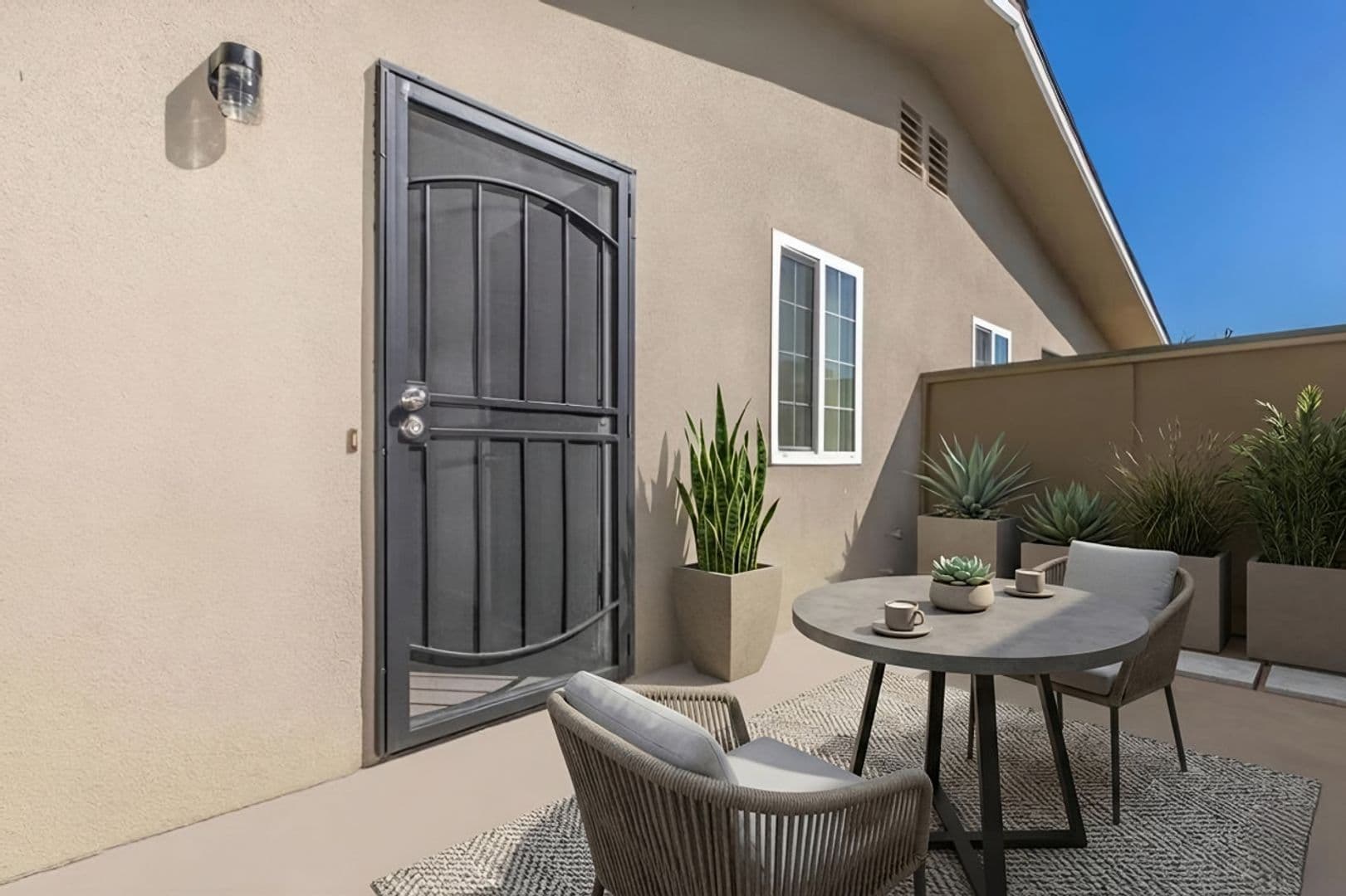 Clovis Apartment: 1108 Villa Ave.