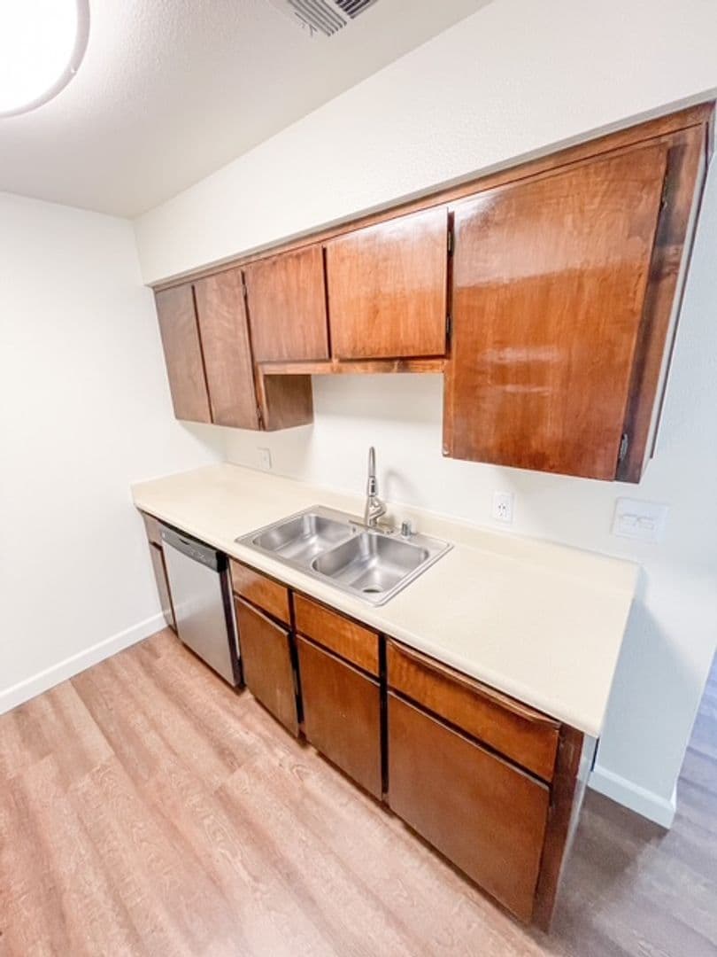 Fresno Apartment: 1830 E Fir Ave.