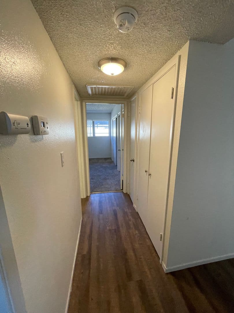Merced Apartment: 3388 N. G St