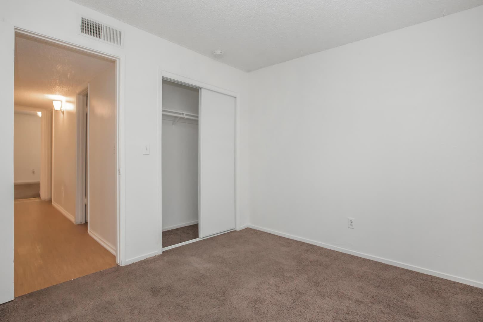 Bakersfield Apartment: 3901 Q Street