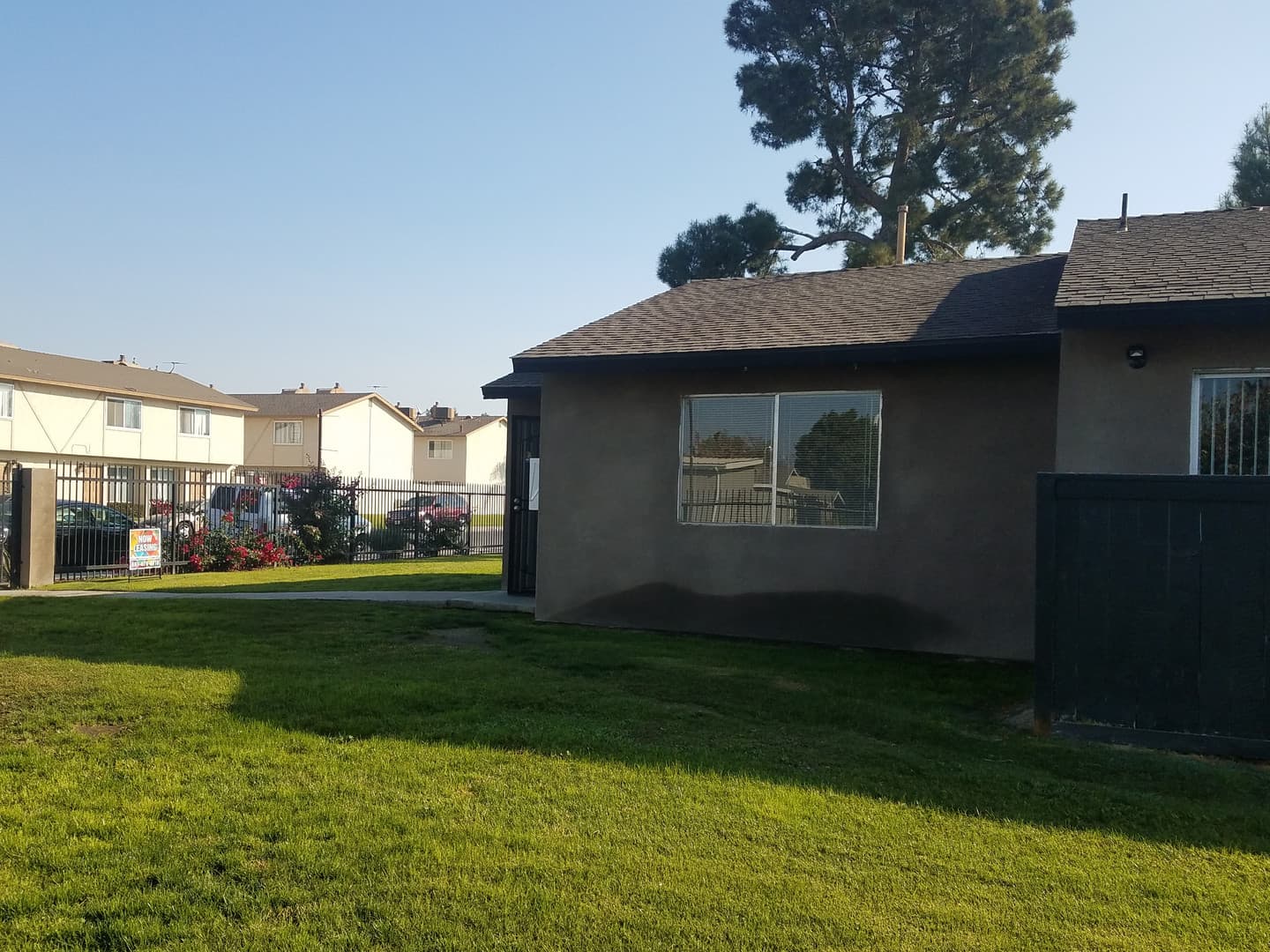 Bakersfield Apartment: 3901 Q Street