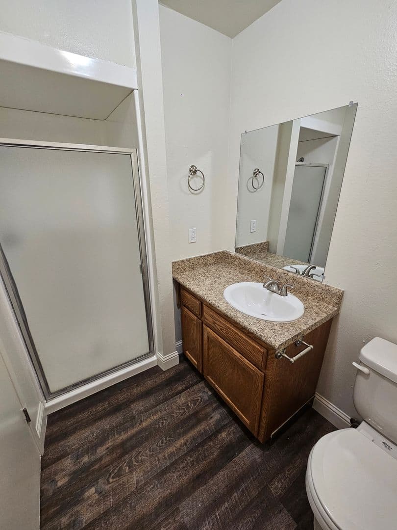 Fresno Apartment: 4918 N. Ninth