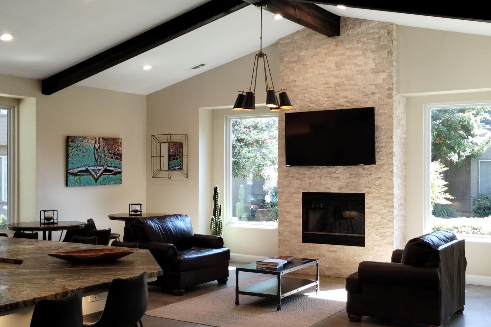 Clovis Apartment: 100 Fowler Ave.