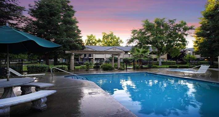 Clovis Apartment: 100 Fowler Ave.