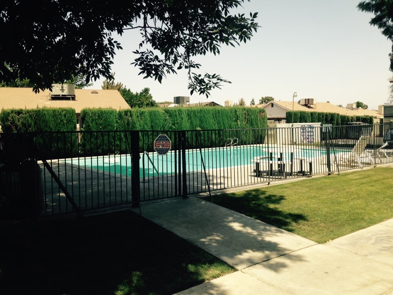Bakersfield Apartment: 4808 Hahn