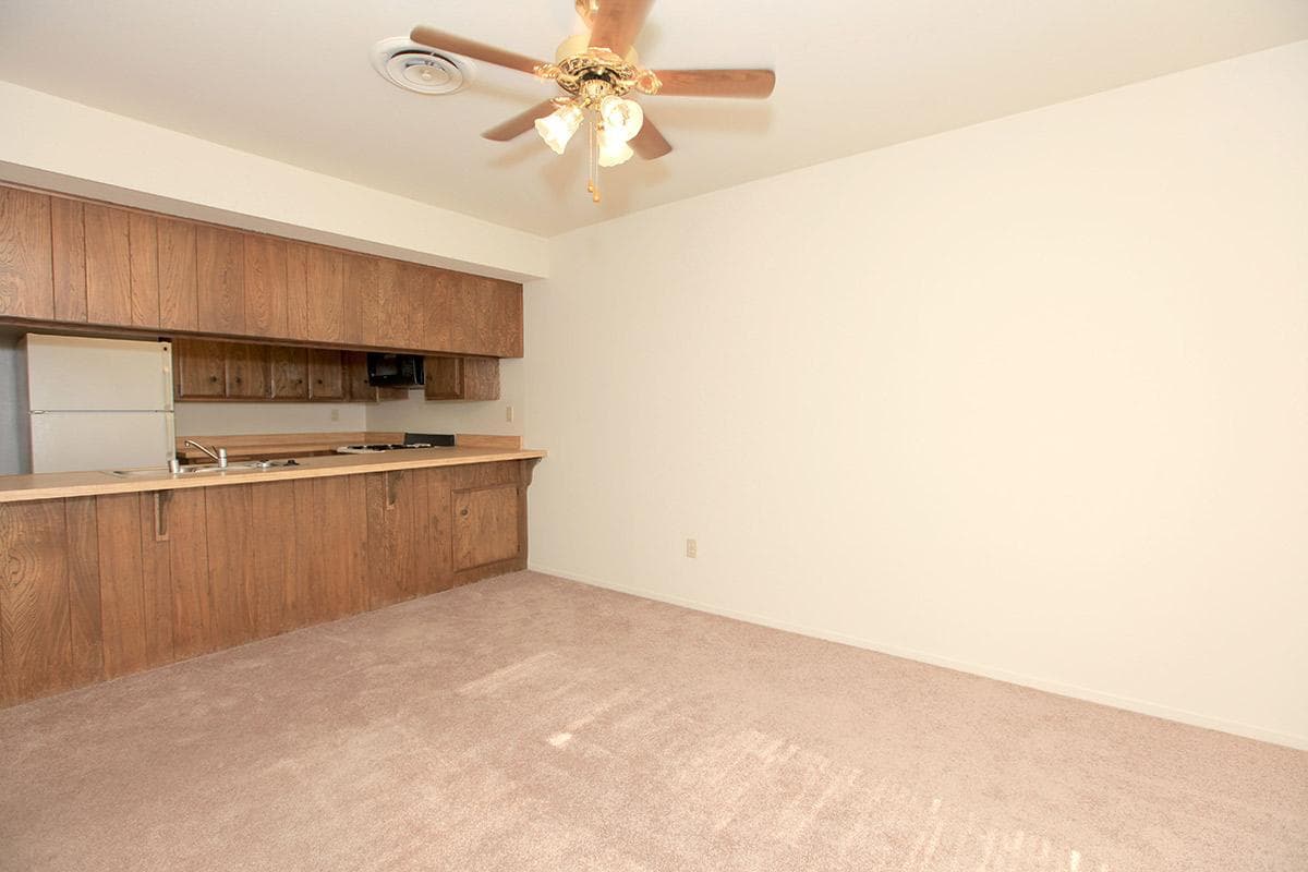 Bakersfield Apartment: 7601 Olympia Drive