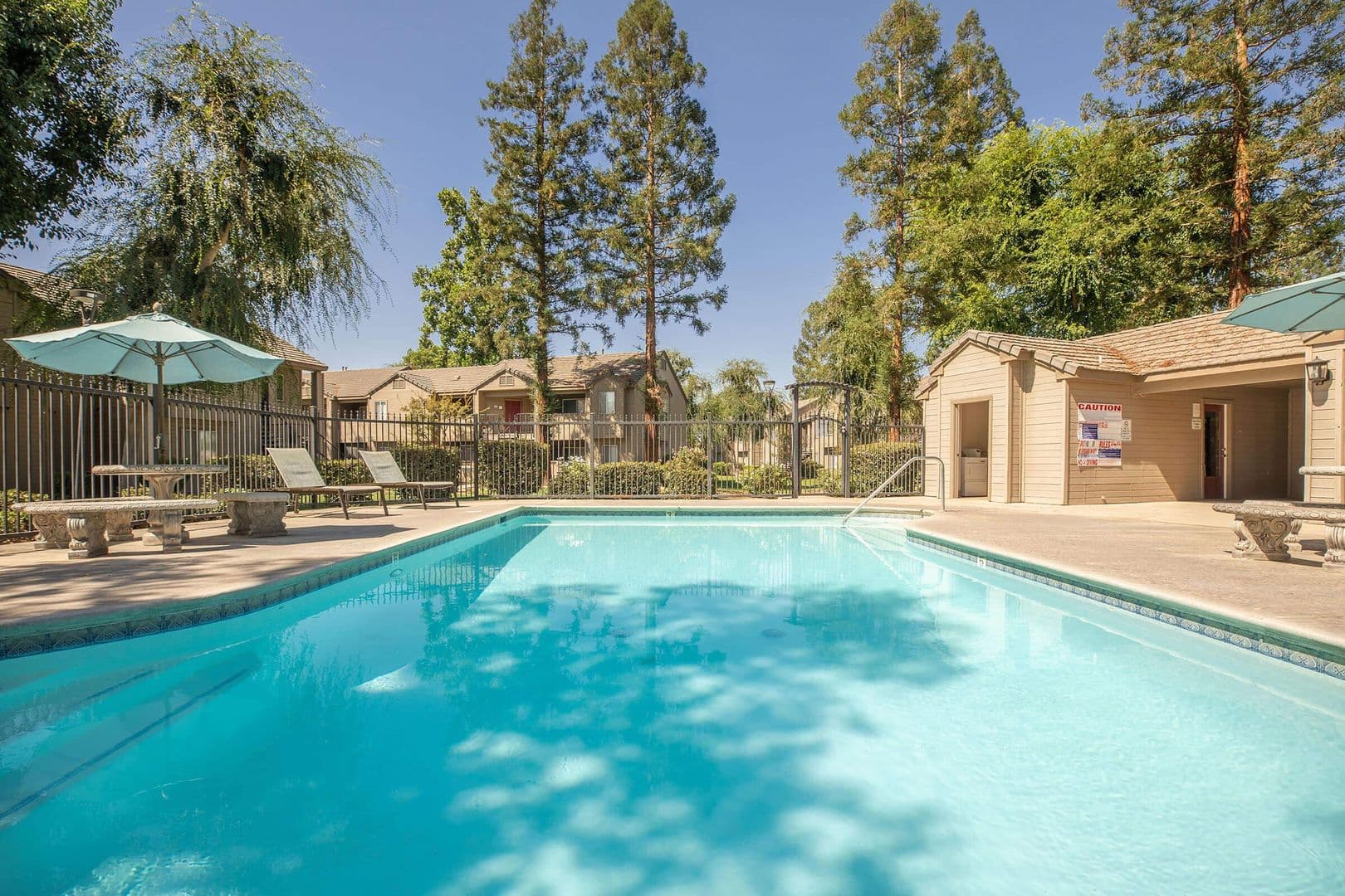 Clovis Apartment: 100 Fowler Ave.