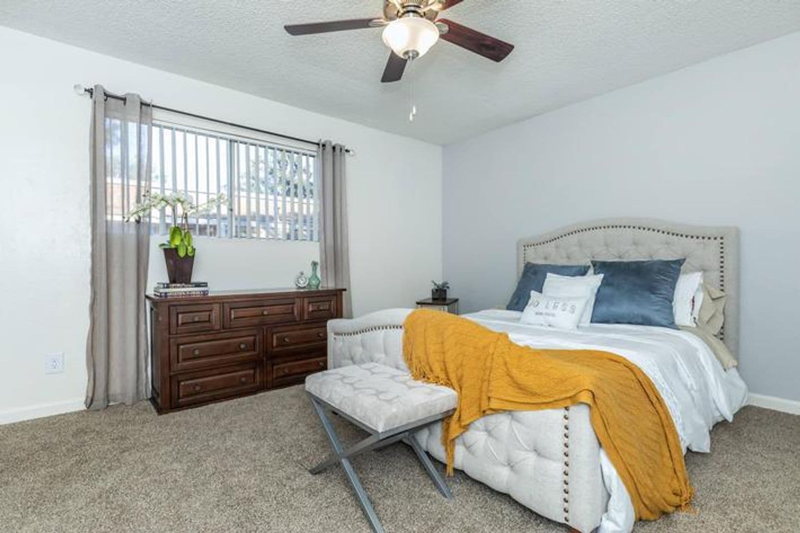 Clovis Apartment: 1201 Scott Ave.
